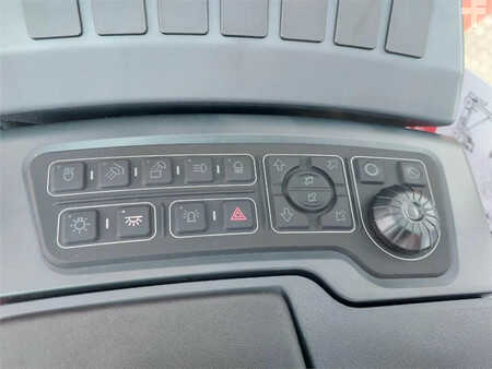 Carretilla elevadora diésel 2025  Kalmar DCG450-12 (19)