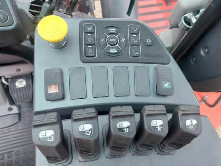 Carretilla elevadora diésel 2025  Kalmar DCG450-12 (21)