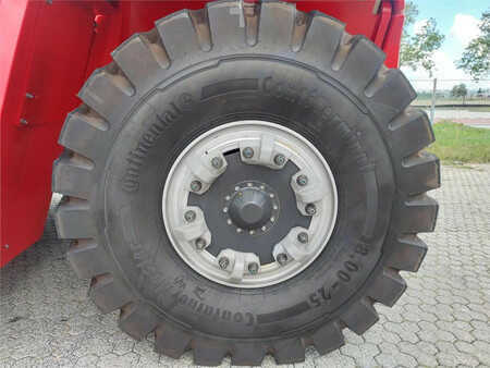 Carretilla elevadora diésel 2025  Kalmar DCG450-12 (13)