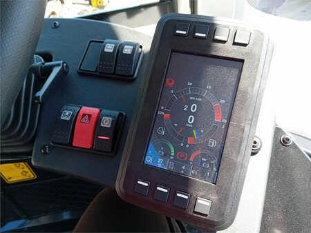 Terminálový traktor  MAFI R336 4x4 (19)