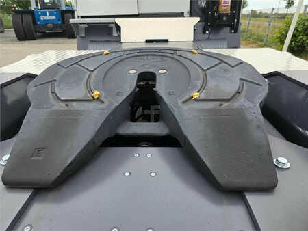 Terminál traktor 2025  MAFI R336 4x4 (9)