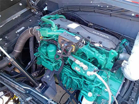 Terminálový traktor  MAFI R336 4x4 (13)