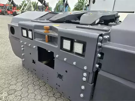 Wózek terminalowy 2026  MAFI R336 4x4 (10)