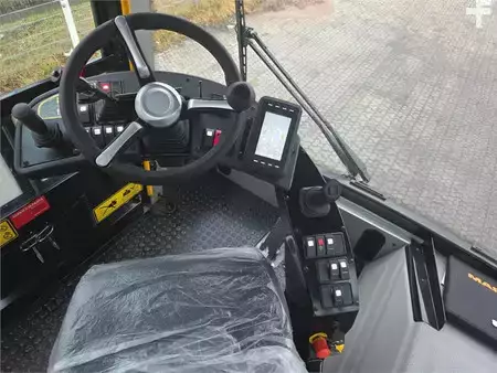 Trattori per terminali 2025  MAFI HD445 4x4 (13)