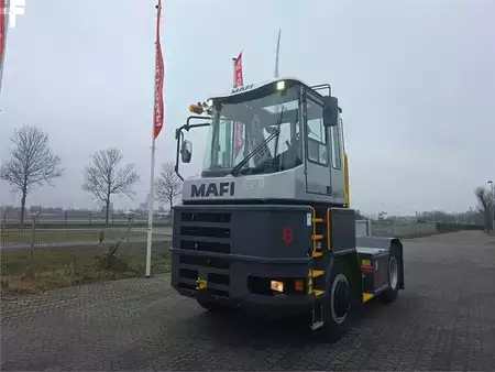 Trattori per terminali 2025  MAFI HD445 4x4 (2)