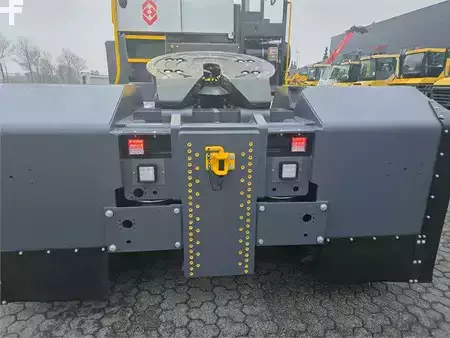 Trattori per terminali 2025  MAFI HD445 4x4 (9)