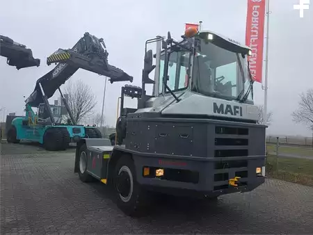 Tractor Industrial  MAFI HD445 4x4 (1)