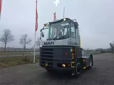Tractor Industrial  MAFI HD445 4x4 (2)
