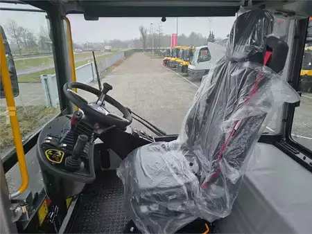 Tractor Industrial  MAFI HD445 4x4 (13)
