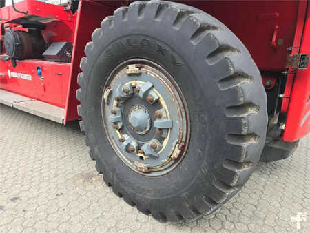 Reachstacker  Kalmar DRG450-65S5XS (13)