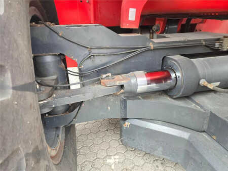 Reachstacker  Kalmar DRG450-65S5XS (14)