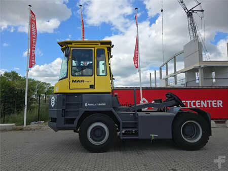 Terminálový traktor  MAFI MT45R 4x4 (4)