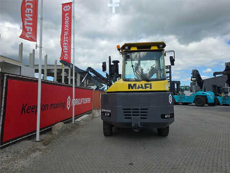 Terminálový traktor  MAFI MT45R 4x4 (8)