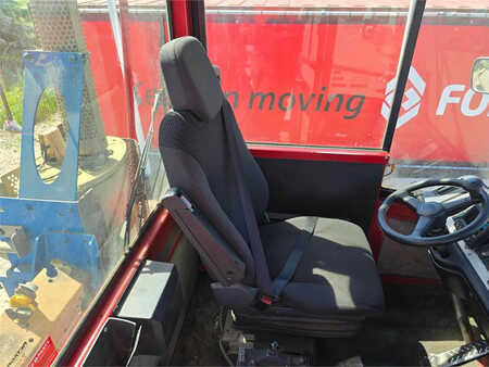 Terminal tractor 2016  Terberg YT222 (20)