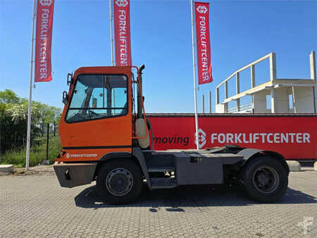 Wózek terminalowy  Terberg YT182 (4)