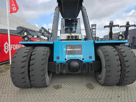 Reachstackers 2010  SMV Konecranes SMV 4531 TB5 (10)