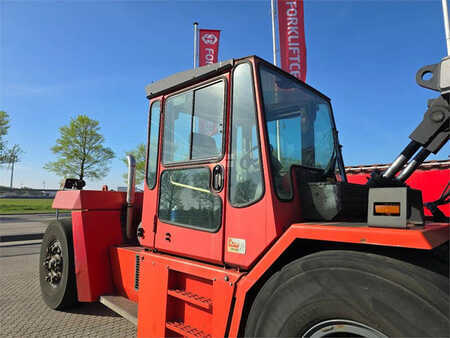 Kalmar DCE330 RoRo