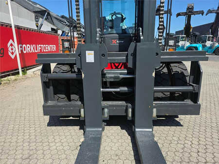 Dieselový VZV 2025  Kalmar DCG160-12 (9)