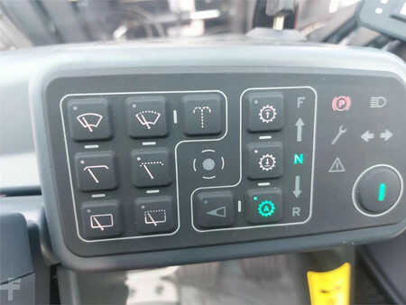 Dieseltrukki 2025  Kalmar DCG330-12 (14)