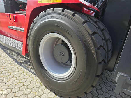 Dieseltrukki 2025  Kalmar DCG160-12T (12)