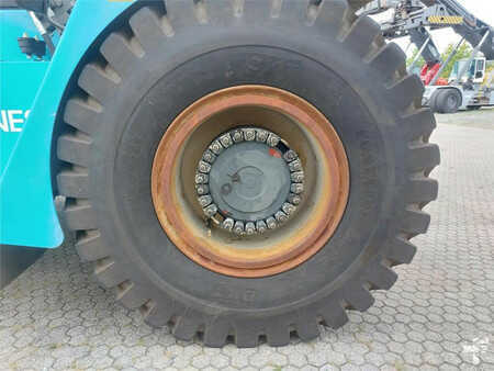 Reachstacker 2014  SMV Konecranes SMV 4531 CB5 (12)