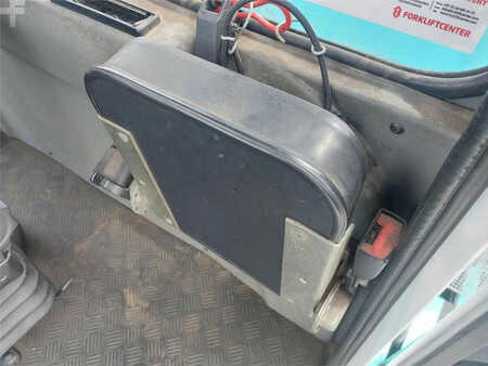 Reachstacker 2014  SMV Konecranes SMV 4531 CB5 (21)