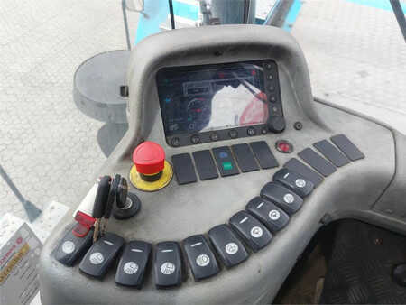 Reachstacker 2014  SMV Konecranes SMV 4531 CB5 (22)