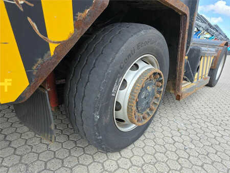 Trattori per terminali  Terberg RT222 4x4 (13)