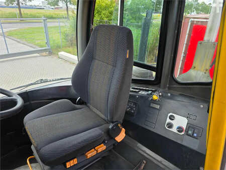 Trattori per terminali  Terberg RT222 4x4 (18)