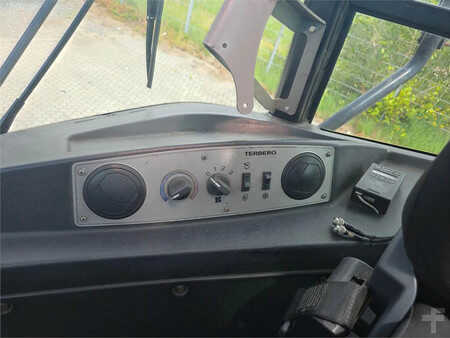 Trattori per terminali  Terberg RT283 4x4 (15)