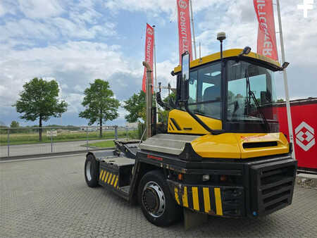 Trator de terminal 2015  Terberg RT283 4x4 (1)