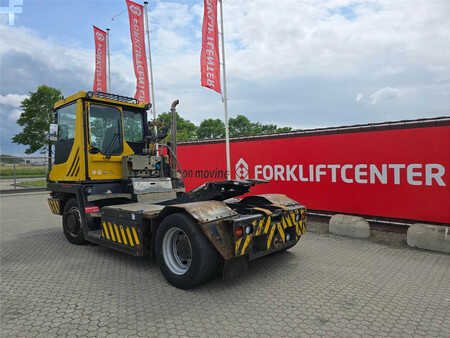 Trator de terminal 2015  Terberg RT283 4x4 (6)