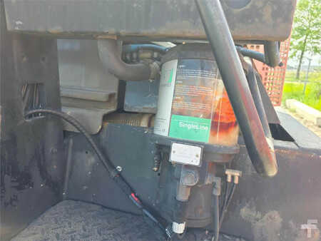 Wózek terminalowy  Terberg RT282 4x4 (14)