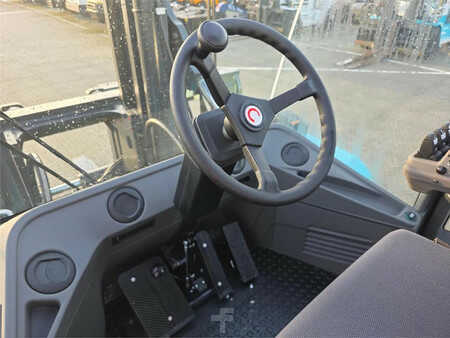 Dieseltrukki 2025  SMV Konecranes SMV 33-1200C (13)