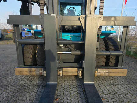 Dieseltrukki 2025  SMV Konecranes SMV 33-1200C (9)