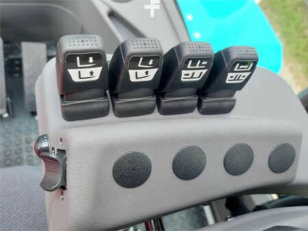 Dieselový VZV 2025  SMV Konecranes SMV 33-1200C (22)