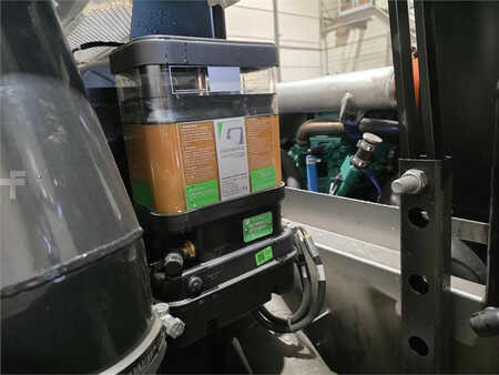 Terminálový traktor  Terberg RT403 4x4 (13)