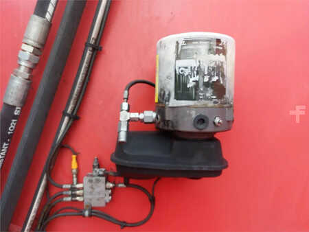 24807_880010994-19.jpg?v=1761539136