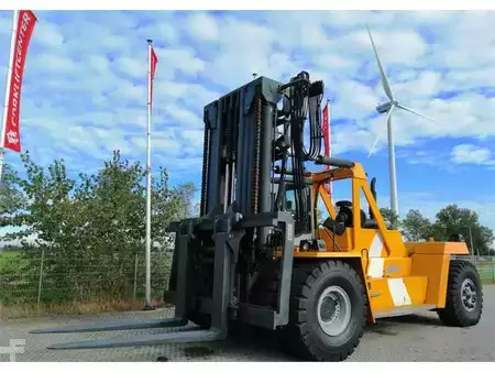 Chariots élévateurs diesel 2003  Kalmar DCD370-12 (2)