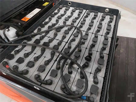 4-wiel elektrische heftrucks  Toyota 8FBMKT25 (14)