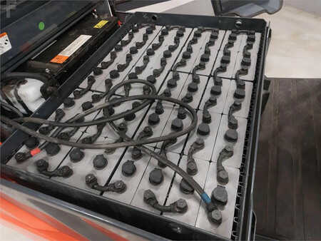 4-wiel elektrische heftrucks  Toyota 8FBMKT25 (16)