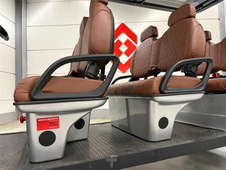 Miscelaneo 2025  FORKLIFTCENTER FLC6S 6-seater Electric Golf Cart (8)