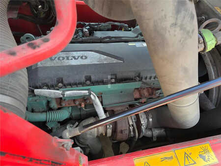 Dieseltrukki 2019  Kalmar DCG330-12 (23)