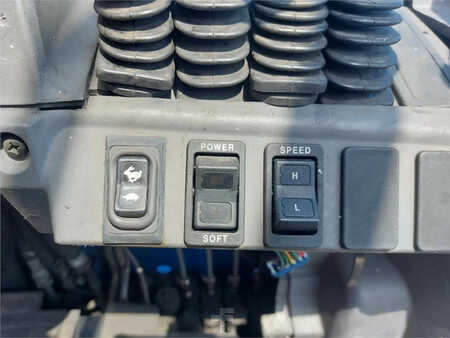 LPG VZV 2010  Mitsubishi FG50CN (16)