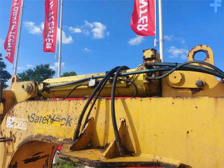 Autres 2006  CATRACOM SAN 40L SafeNeck incl parkstand (9)