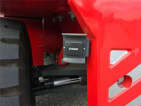 Konténerszállítók 2025  Kalmar DCG90-45ES7 (15)