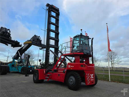 Konténerszállítók 2025  Kalmar DCG90-45ES7 (7)