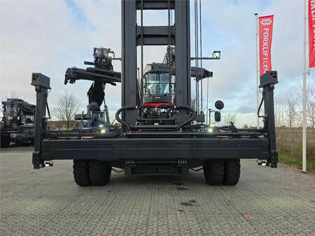 Konténerszállítók 2025  Kalmar DCG90-45ES7 (9)