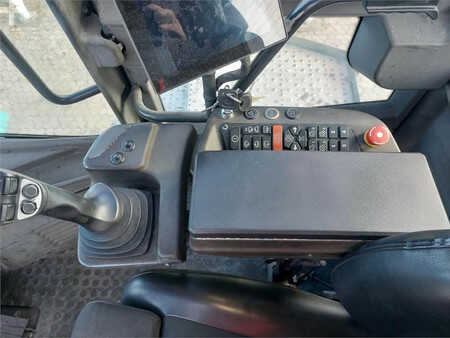 Reachstacker 2020  SMV Konecranes SMV 4532 TC5 (14)