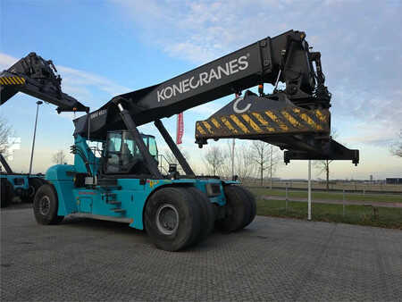 Reachstacker 2019  SMV Konecranes SMV 4531 TC5 (3)